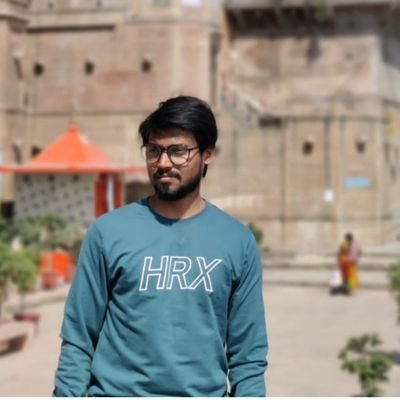 सोचने से कहाँ मिलते हैं तमन्नाओं के शहर,
चलना भी जरुरी है मंजिल को पाने के लिए।