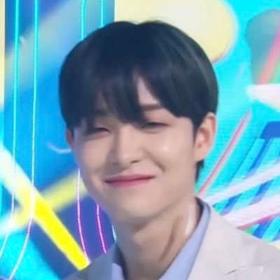 ไอต้าวจีฮุนนน ft. ✦🅹🅸🅺🅹🅸🅽✦さんのプロフィール画像