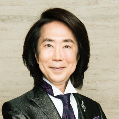作曲家。<主な音楽担当作品>NHK大河ドラマ『利家とまつ』、『毛利元就』、ドラマ『大地の子』、NHK朝ドラ『おひさま』、『どんど晴れ』、映画『モスラ』、アニメ『宇宙兄弟』、『新幹線変形ロボシンカリオン』、オペラ『ZEN〜禅』、『ニングル』他。3作目のオペラ『奇跡のプリマドンナ』を作曲中。洗足学園音楽大学名誉教授。