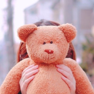 omuomu025's profile picture. グラフィックデザイナー。