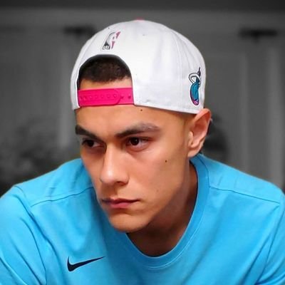 Moises_Areas's profile picture. 