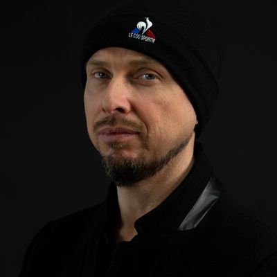 1_defisles's profile picture. nous sommes une association loi 1901, notre but est de mettre en valeur le milieu artistique par notre association 
https://t.co/MhU5G6YItu