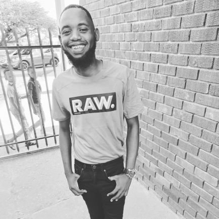 DeepJunkies's profile picture. Under The Influence Of House Music ๐บ
KasiDeepEpisodes ๐
DeepJunkies๐ถ