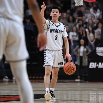 Wilsonville HS 23’ | Oregon Prospects | 6-1 PG | first team all state| 4.6 GPA| 1540 SAT| maximwu8@gmail.com