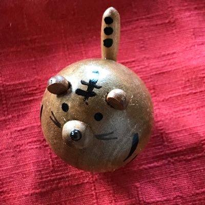 yuchanmone's profile picture. 世の中をのぞいてみたい。