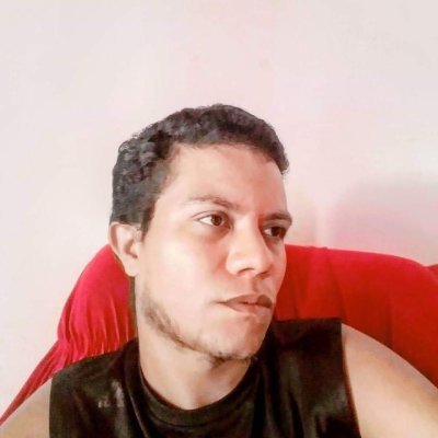 tiagosbarreto's profile picture. Deus é grande.