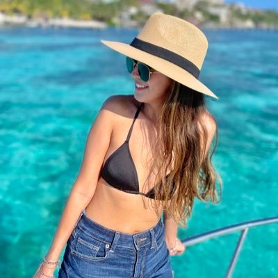 isaarenasd's profile picture. 