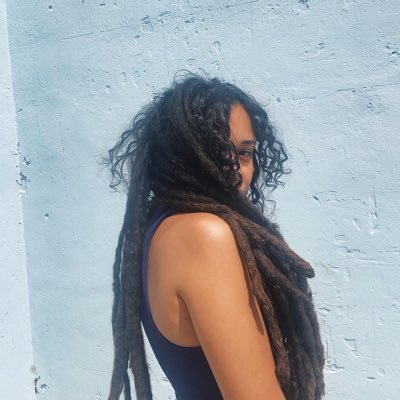 j4hneen's profile picture. empress irl.