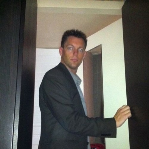 HenryB1313's profile picture. Directeur/mede eigenaar Eilers Afbouw te Maassluis