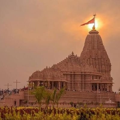 Khodaldhamdaily's profile picture. ◦•●◉✿ ખોડિયાર માતાજીનાં દરરોજ દર્શન માટે ફોલો કરો ✿◉●•◦
🎯 𝐓𝐀𝐑𝐆𝐄𝐓  𝟏𝐊  𝐅𝐎𝐋𝐋𝐎𝐖𝐄𝐑𝐒
🐊 ખોડલધામ દર્શન 
🐊 જય માં ઉમાં ખોડલ
#khodaldham #khodal #kho