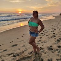 Lilia Leon (@nasreenleon) 's Twitter Profile