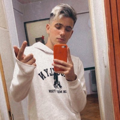 Detojuann's profile picture. el rojo❤️
