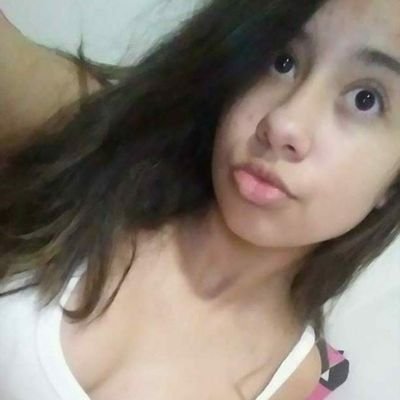 Vitoria02403077's profile picture. 