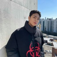 ArJUNE (@koojunhoeei) 's Twitter Profile