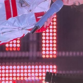 twt_taeri's profile picture. 04