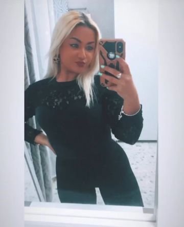 JuditArenas1's profile picture. Los buenos momentos se convierten en buenos recuerdos; los malos momentos, en buenas lecciones. voley como estilo de vida💖