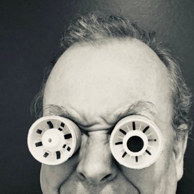 mvhepp's profile picture. Musician (in the band Oorbeek) and bookseller