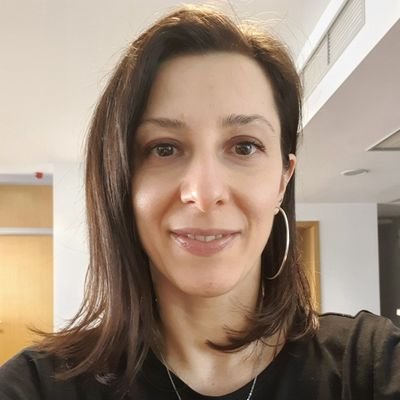 IrinaGeanta's profile picture. Restless. Focused on higher education. Fascinated by people. Always looking for the next challenge.