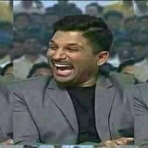 Kiran1prabha's profile picture. Prabhas joliki vasthe nakka mingude 🤙🏻🤙🏻🤙🏻
Prabhas anna midha morph vesthe 1×4 vestha