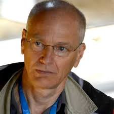 YLoaecc's profile picture. Je lutte contre les injustices du quotidien du capitalisme. Rejoignez-moi, ensemble nous pouvons faire peser la balance !