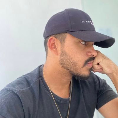 DionMenezes's profile picture. A sua inveja é o resultado do meu Ibope.