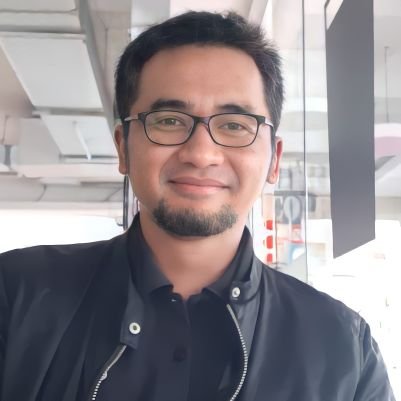 rizalihsan's profile picture. 