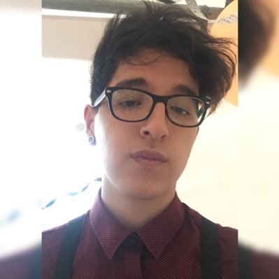 Cheveniko's profile picture. Software developer | neoviming my way through life and building cool stuff from EC 🇪🇨🤓