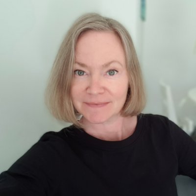 💰 $1+M from online solopreneur ventures
👉AI product building in public @thestartupyear
💪 Digital Designer / Front End Dev / AI Enthusiast
✈️ Digital Nomad