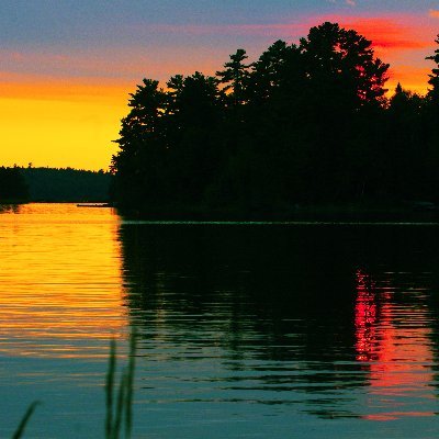 Outdoor vacations in Northwest Ontario. We are the regional Travel Association and we're here to help you plan your trip.