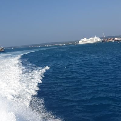 Manzi007's profile picture. 