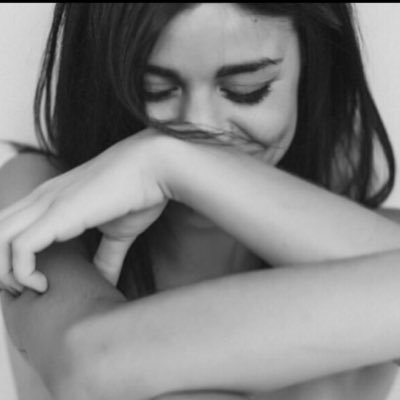 lecuyerelena's profile picture. dirección de cine | poesía  | actriz