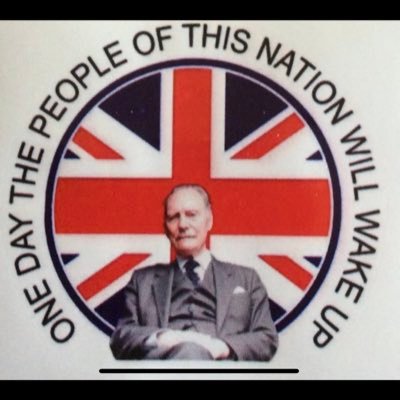 🇬🇧what’s going on and happening to the U.K. Used to think there will always be an England, not so sure now ! Re tweet = I agree🇬🇧