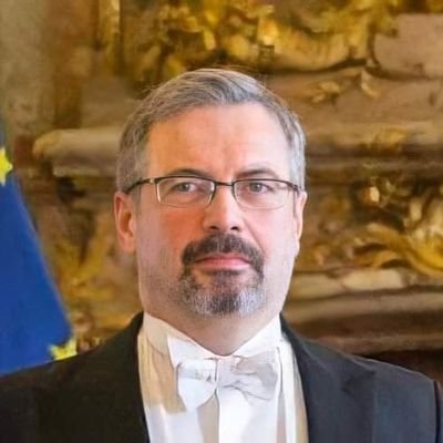 Ambassador of Kosovo to Belgium. Luxembourg and EU. Former journalist, fan of history, books, movies, graphic novels & rock music. Tweets are (mostly) personal!