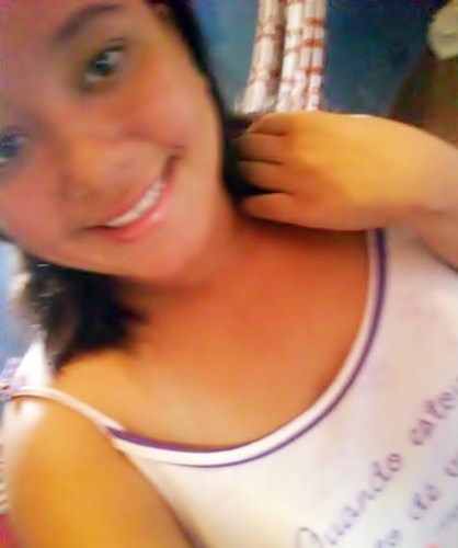 delcianemarques's profile picture. # Será que eu devo te dizer Que eu quase choro, quando falam de você. ♥