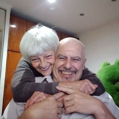 HuguitoDeRonces's profile picture. Trabajo en Roncesvalles sección, mantenimiento.
Mantengo la empresa hasta que mis hijos se hagan cargo! 🙌 🤣🤣

En https://t.co/QSR5dOcgZe