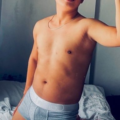 _CrushAstern's profile picture. 