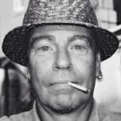 leammurph's profile picture. One world one people simple as.
Works at St Mungos Homeless Hostel. 
Socialist and Woke.