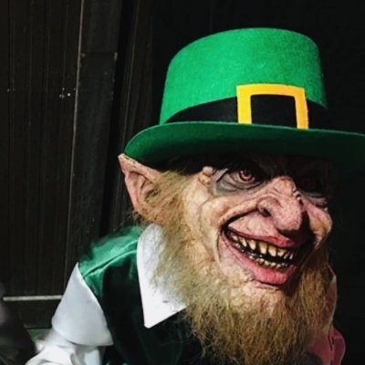 Greetings! I'm the Father of @LepintheHood. 733 y/o. the 1rst Leprechaun who decided not to give the Gold without a fight #OC
#SaveMyTwitter2023
Married! 💚