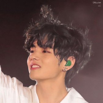 taegerbb's profile picture. 24. Psic. BTS 💜. Here to support you and love bts.