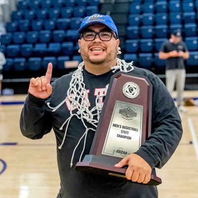 ▪️Director of Basketball Operations @CCSFMBB. ▪️4x California Junior College State Champion 🏆🏆🏆🏆▪️San Francisco St/University of Arkansas Alumni 👨🏻🎓