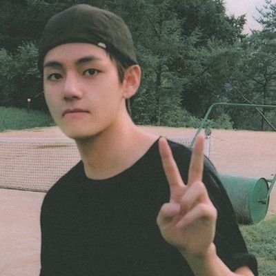 Chingives's profile picture. 