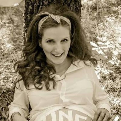 IoanaIrina40's profile picture. 