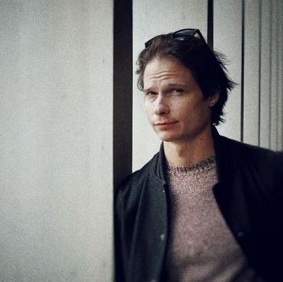 akihv's profile picture. video, ai, edu, fun, ideas