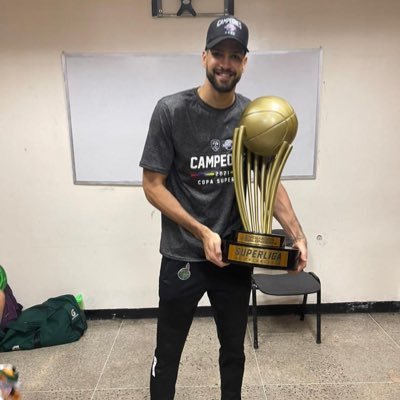 carrilloluis14's profile picture. Jugador Profesional de Baloncesto 🏀