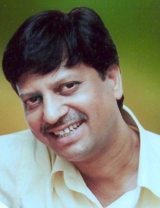 TV Journalist II Hindi Writer II Theatre Artist II Love to Write Poems and Lyrics II Fond of Indian Film Music II RD / Jagjeet Fan II Mind Like Live Radio II