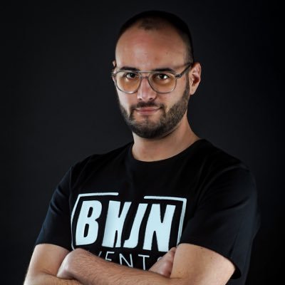 mind_compressor's profile picture. https://t.co/1yBBfsyKRA