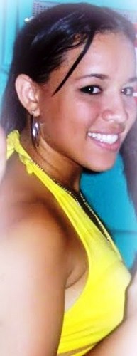Sou o tipo ser da mulher errada kkkkkkkkk Brincadeirinha......