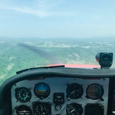 Leistensch90's profile picture. Just checking the news 🤙🏽