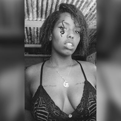 🌎 Rio De Janeiro , Br
📧 lariiminizesk@gmail.com
♑ Capricórniana
📷 Insta : @Lariiminizesk