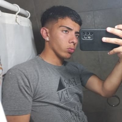 👀